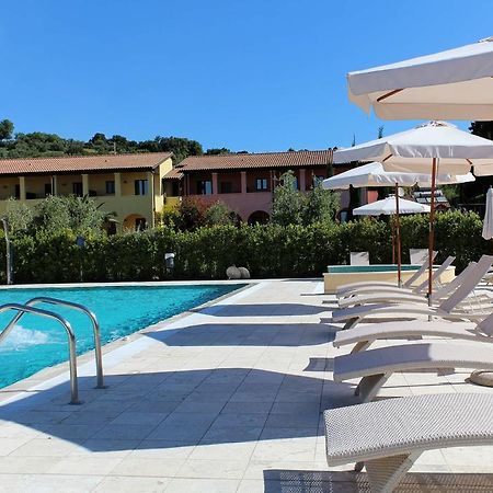 Le Corti Del Sole Residence Venturina Terme Exterior foto
