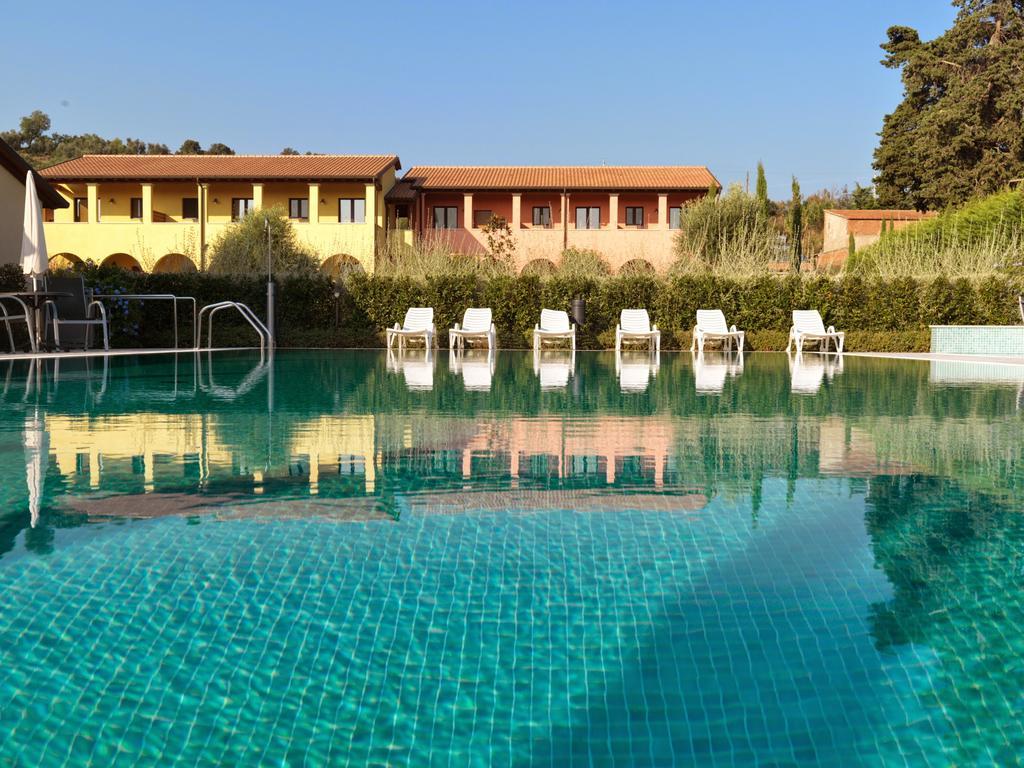 Le Corti Del Sole Residence Venturina Terme Exterior foto