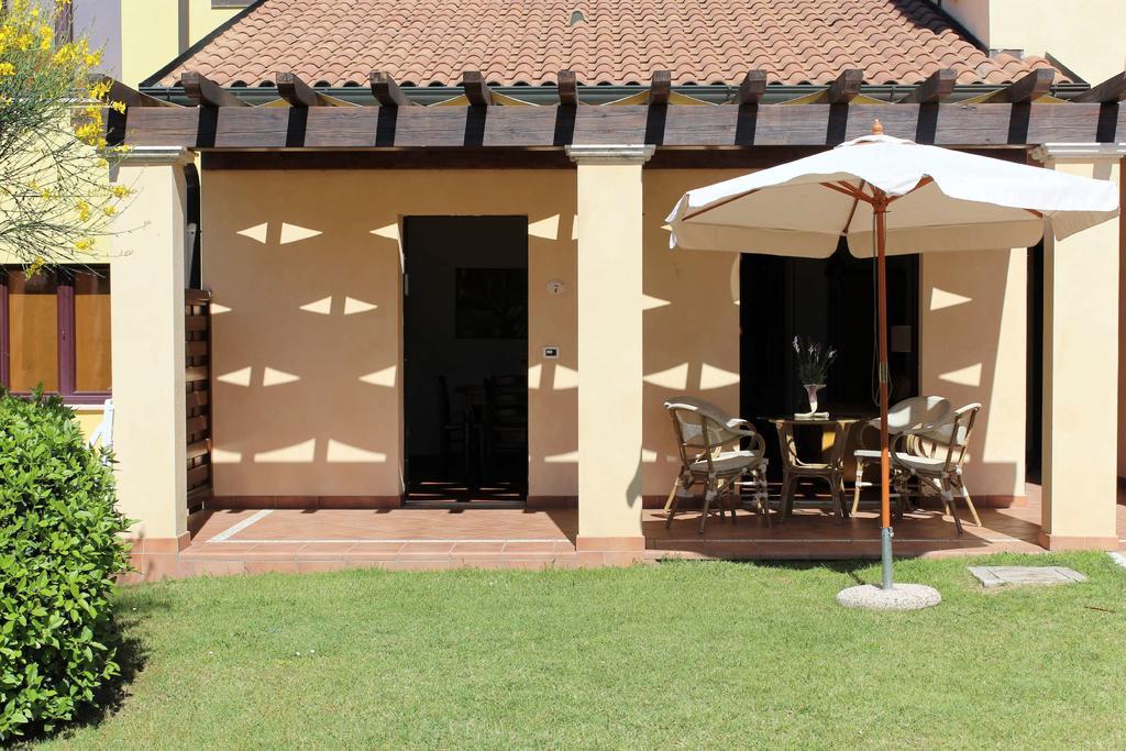Le Corti Del Sole Residence Venturina Terme Exterior foto